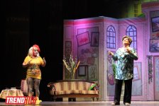 Афаг Баширгызы впервые после тяжелой болезни блистательно сыграла в премьере "Банкир-жених" (ФОТО)