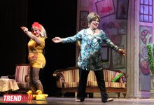 Афаг Баширгызы впервые после тяжелой болезни блистательно сыграла в премьере "Банкир-жених" (ФОТО)