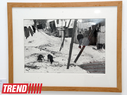 Лейла Алиева ознакомилась с выставкой выдающегося фотографа XX века Анри Картье-Брессона  в Центре Гейдара Алиева (ФОТО)