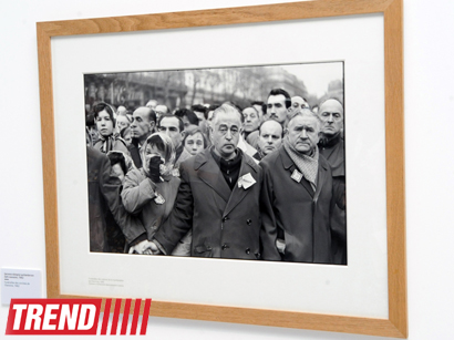 Лейла Алиева ознакомилась с выставкой выдающегося фотографа XX века Анри Картье-Брессона  в Центре Гейдара Алиева (ФОТО)