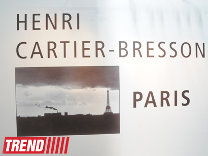 Лейла Алиева ознакомилась с выставкой выдающегося фотографа XX века Анри Картье-Брессона  в Центре Гейдара Алиева (ФОТО)