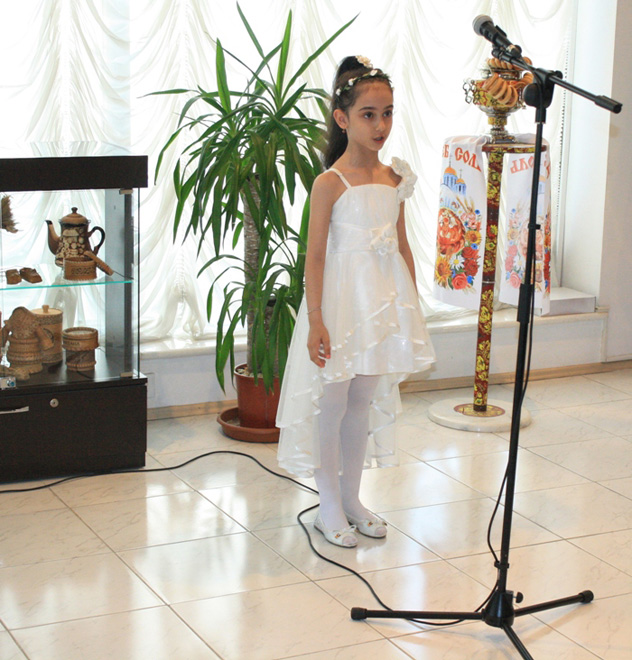 В Баку прошел детский праздник, посвященный Дню славянской письменности и культуры (ФОТО)