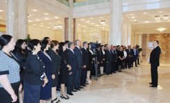 Президент Ильхам Алиев: Азербайджан является одной из избранных в мировом масштабе стран, где есть развитие, господствует стабильность (ФОТО)