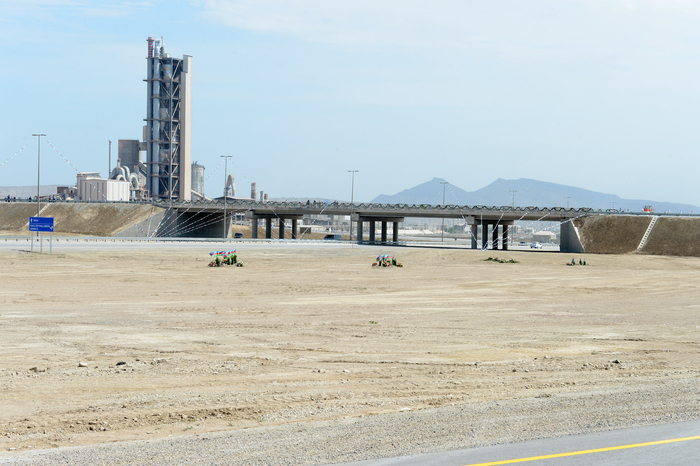 В эксплуатацию сдана реконструированная автомобильная дорога Тагиев-Сахиль (ФОТО)