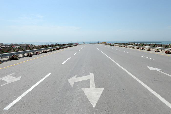 В эксплуатацию сдана реконструированная автомобильная дорога Тагиев-Сахиль (ФОТО)