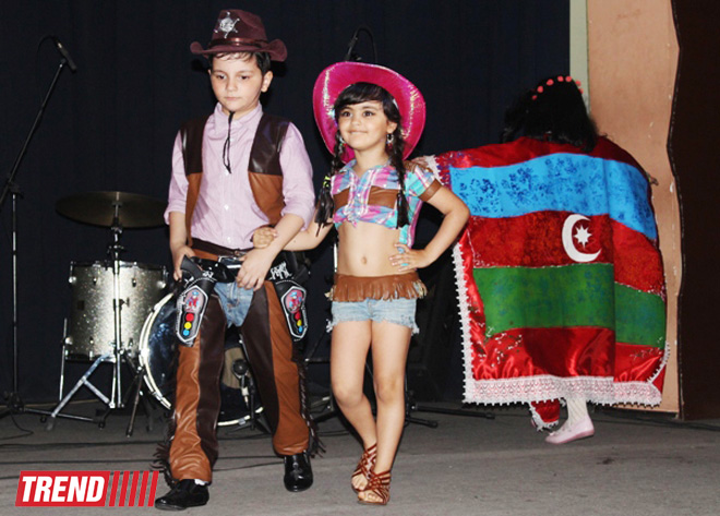 "Это Я!" - красочный вечер моды и концерт юных звезд в Баку (ФОТО)