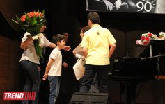 В Международном центре мугама состоялась церемония вручения премии Фонда культуры композитора Сулеймана Алескерова (ФОТО)