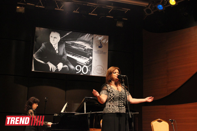 В Международном центре мугама состоялась церемония вручения премии Фонда культуры композитора Сулеймана Алескерова (ФОТО)