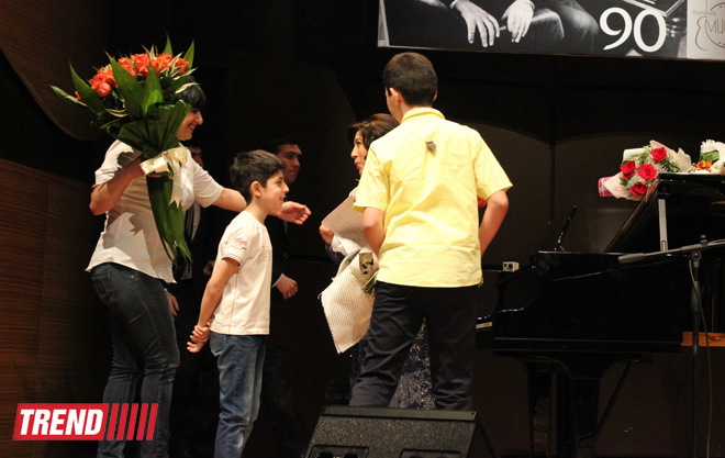 В Международном центре мугама состоялась церемония вручения премии Фонда культуры композитора Сулеймана Алескерова (ФОТО)