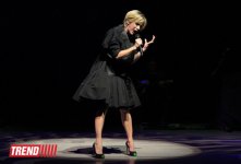 Баку увидел новую Патрисию Каас – озорную и взрывную: потрясающий концерт "Kaas Chante Piaf" (ФОТО)