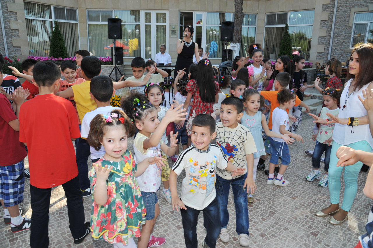 Вице-президент Фонда Гейдара Алиева Лейла Алиева приняла участие в мероприятии, посвященном Международному дню защиты детей (ФОТО)