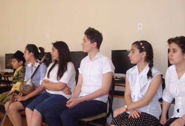 В рамках мегапроекта "Города России" состоялся телемост "Баку – Волгоград" (ФОТО)