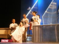 Бакинская русдрама откроет театральный сезон постановкой "В хрустальном дворце" (ФОТО)