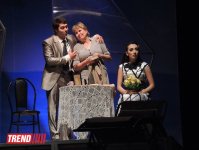 Бакинская русдрама откроет театральный сезон постановкой "В хрустальном дворце" (ФОТО)