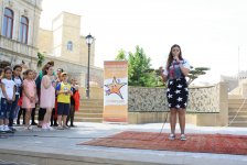 В Баку отметили Международный день защиты детей (ФОТО)
