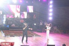 Нури Охлаждающий и Джейн представили в Баку красочное шоу "Скажи, что люблю" (ФОТО)