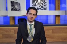 Определился победитель четвертого 1/4 финала интеллектуального шоу "Parlaq Zəka" (ФОТО)