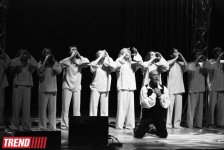 Театр Рыбникова представил в Баку потрясающую рок-оперу "Юнона и Авось" (ФОТО)