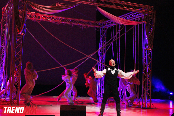 Театр Рыбникова представил в Баку потрясающую рок-оперу "Юнона и Авось" (ФОТО)