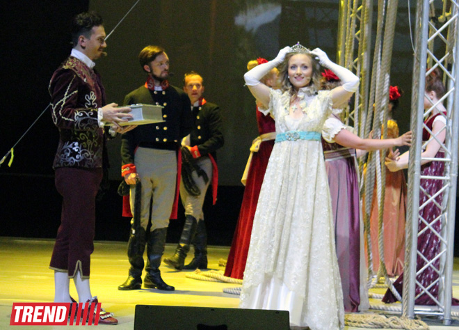 Театр Рыбникова представил в Баку потрясающую рок-оперу "Юнона и Авось" (ФОТО)