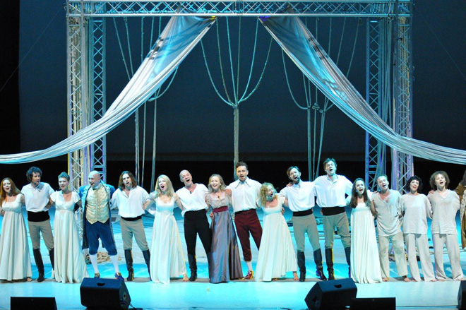 Театр Рыбникова представил в Баку потрясающую рок-оперу "Юнона и Авось" (ФОТО)
