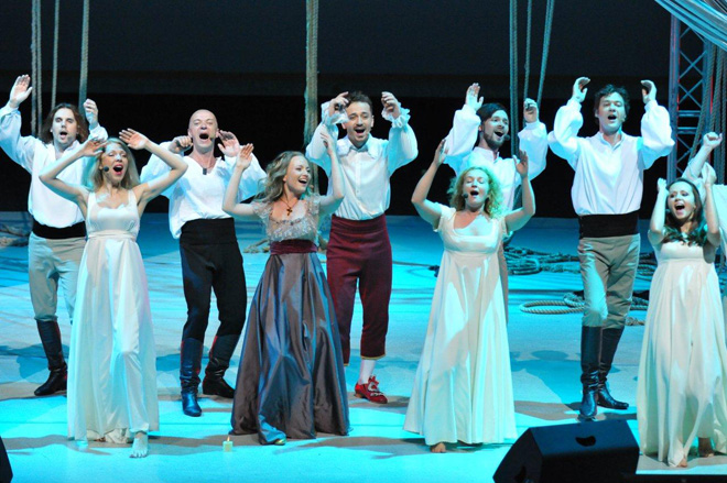 Театр Рыбникова представил в Баку потрясающую рок-оперу "Юнона и Авось" (ФОТО)