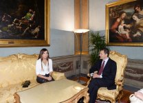 Первая леди Азербайджана встретилась с мэром Рима (ФОТО)