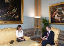 Первая леди Азербайджана встретилась с мэром Рима (ФОТО)