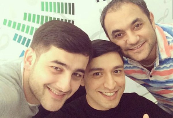 Яшар Джалилов реализует проект "Ulduzlu gecə" на слова заслуженного деятеля искусств Баба Везироглу (аудио)