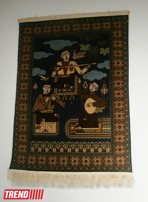 Выставка художника Айдына Раджабова: традиции и современные направления коврового искусства (ФОТО)