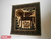 Выставка художника Айдына Раджабова: традиции и современные направления коврового искусства (ФОТО)
