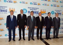 Президент Ильхам Алиев: На определенном этапе Совет сотрудничества тюркоязычных государств должен подумать о создании совместного инвестиционного фонда (ФОТО)