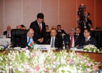 Президент Ильхам Алиев: На определенном этапе Совет сотрудничества тюркоязычных государств должен подумать о создании совместного инвестиционного фонда (ФОТО)