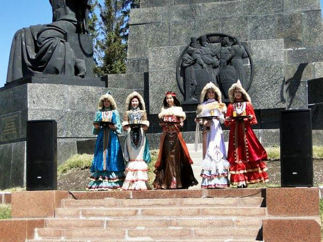 Улькер Алиева вошла в число лучших исполнителей Фестиваля тюркской молодежи в России (ВИДЕО-ФОТО)