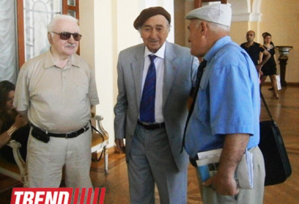 В Баку отметили юбилей Огтая Зульфугарова (ФОТО)