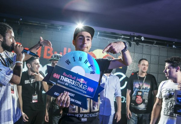 В Баку определился победитель баттла ди-джеев Red Bull Thre3Style  (ФОТО)