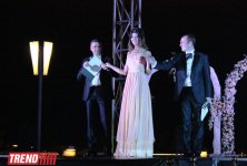 На берегу Каспия прошел финал конкурса красоты "Мисс Азербайджан 2014" (ФОТО)
