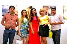 В Баку открылась выставка Семры Ахундовой "Невидимый" (ФОТО)