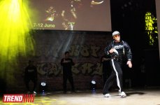 Американская группа "Soul Street Dance Co." и праздник хип-хопа в Баку (ФОТО)