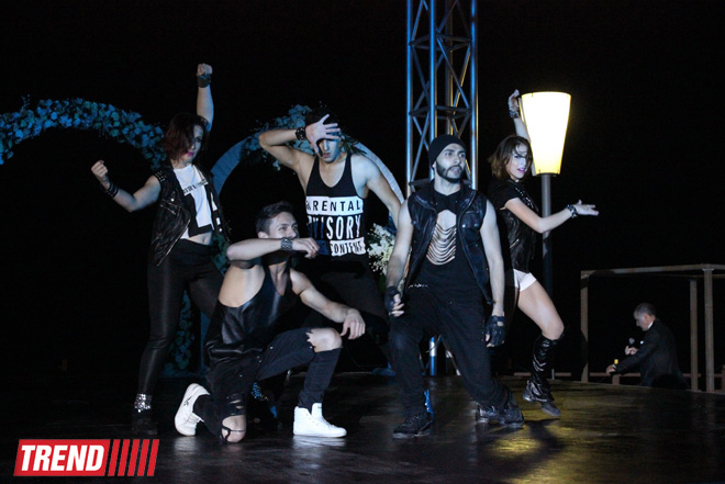 На берегу Каспия прошел финал конкурса красоты "Мисс Азербайджан 2014" (ФОТО)