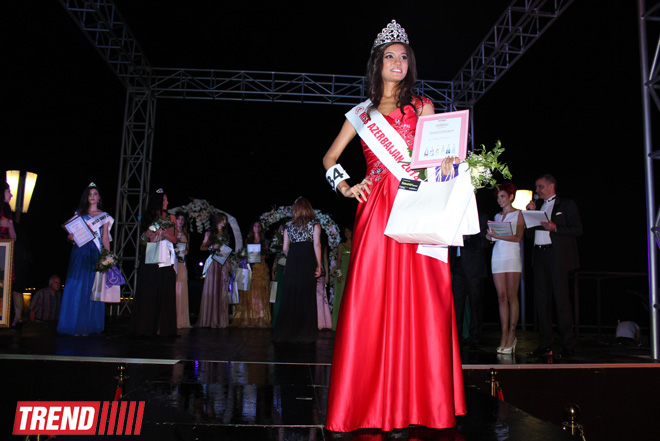 На берегу Каспия прошел финал конкурса красоты "Мисс Азербайджан 2014" (ФОТО)