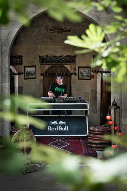 В Баку определился победитель баттла ди-джеев Red Bull Thre3Style  (ФОТО)