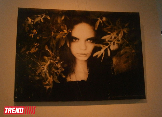 В Баку открылась выставка Семры Ахундовой "Невидимый" (ФОТО)