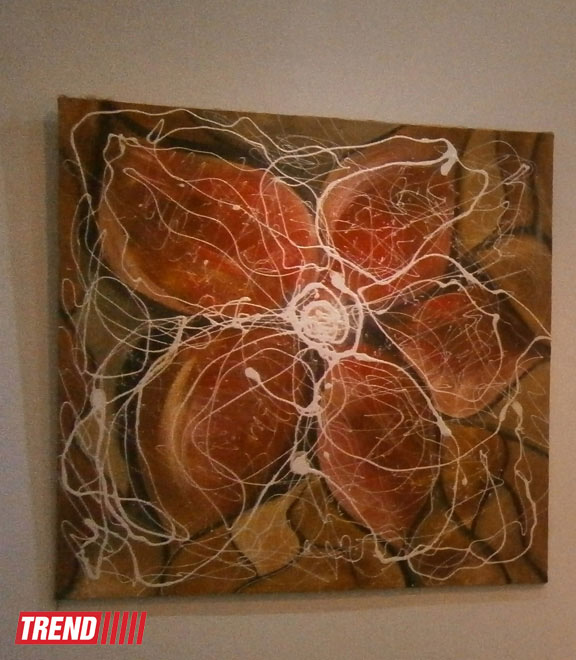 В Баку открылась выставка Семры Ахундовой "Невидимый" (ФОТО)