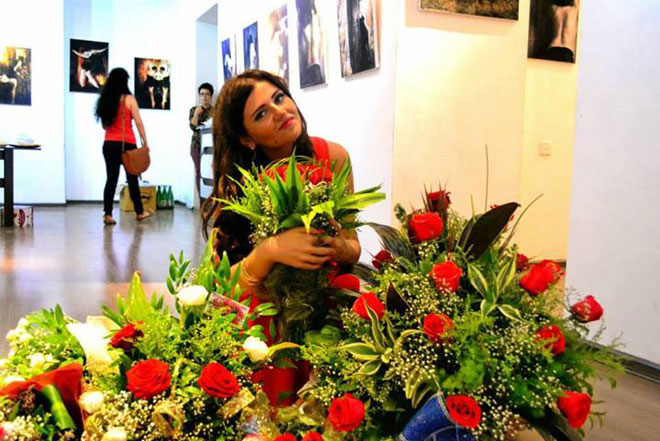 В Баку открылась выставка Семры Ахундовой "Невидимый" (ФОТО)