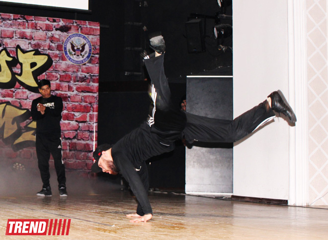 Американская группа "Soul Street Dance Co." и праздник хип-хопа в Баку (ФОТО)