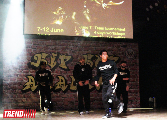 Американская группа "Soul Street Dance Co." и праздник хип-хопа в Баку (ФОТО)