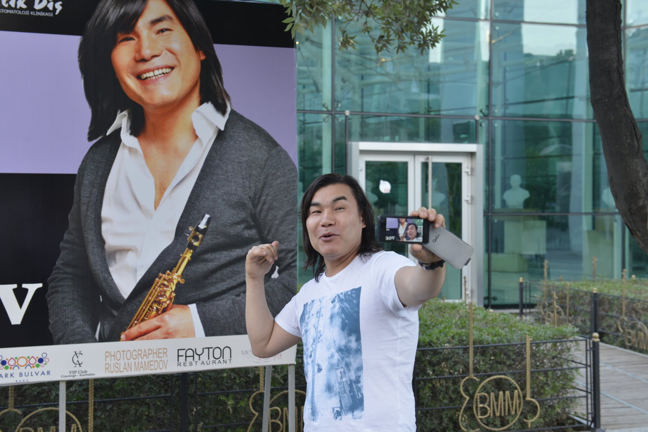 Скончался Батырхан Шукенов - последний концерт в Баку (ФОТО)