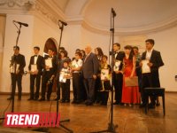В Баку состоялся церемония награждения лучших исполнителей на народных музыкальных инструментах (ФОТО)