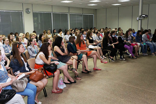 Русисты из Азербайджана приняли участие в международной интернет-конференции "Русский язык в диалоге культур" (ФОТО)